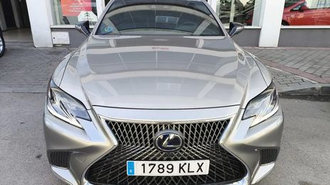 Lexus LS • 2018 • 95,000 km