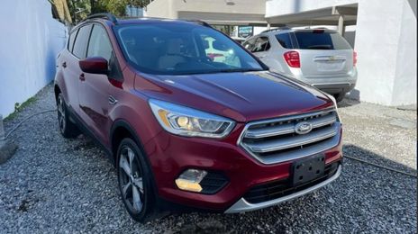 Ford Escape • 2017 • 73,000 km