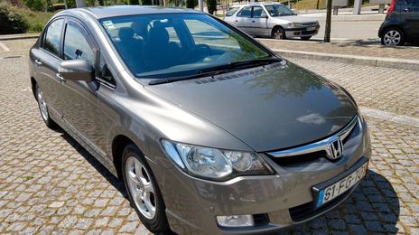 Honda Civic • 2008 • 160,000 km