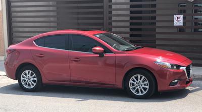 Mazda 3 • 2018 • 18,000 km