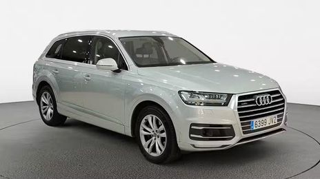 Audi Q7 • 2017 • 153,690 km