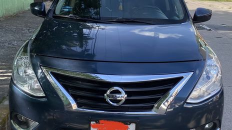 Nissan Versa sense • 2016 • 107,000 km