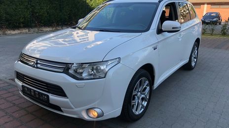 Mitsubishi Outlander • 2013 • 136,000 km
