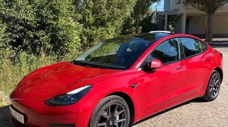 Tesla Model 3 • 2022 • 133,000 km
