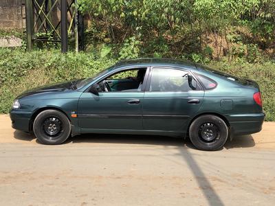 Toyota Avensis • 2000 • 113,997 km
