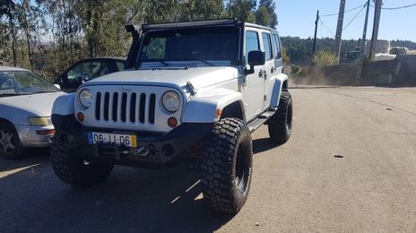 Jeep Wrangler • 2010 • 120,000 km