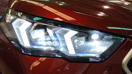 BMW X2 • 2024 • 37,900 km