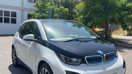 BMW i3 • 2014 • 169,000 km