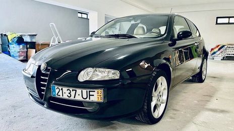 Alfa Romeo 147 • 2002 • 170,000 km