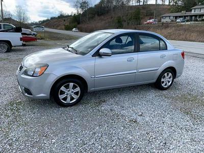 Kia Rio • 2010 • 156,000 km