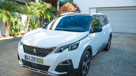 Peugeot 5008 • 2019 • 69,000 km