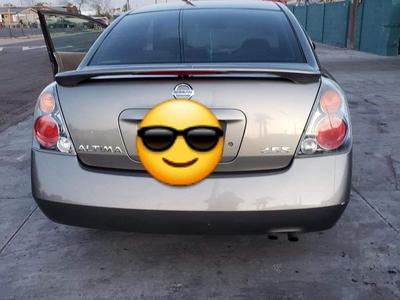 Nissan Altima • 2002 • 229,000 km