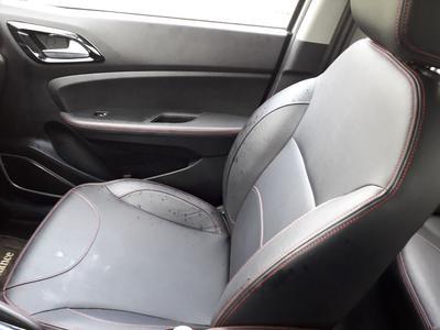Brilliance V3 • 2019 • 30,000 km