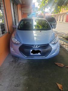 Hyundai Elantra • 2012 • 113,000 km