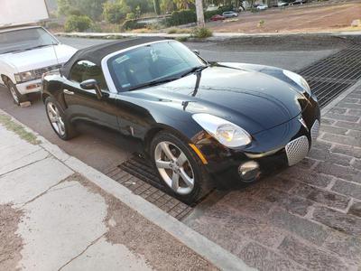 Pontiac Solstice • 2006 • 105,000 km