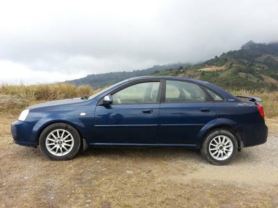 Chevrolet Optra • 2005 • 150,000 km