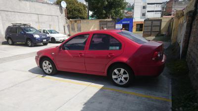Volkswagen Jetta • 2010 • 190,000 km