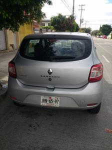 Renault Sandero • 2017 • 52,000 km