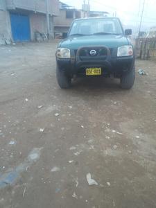 Nissan Frontier • 2004 • 2,200 km