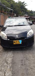 Renault Sandero • 2013 • 65,000 km