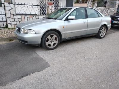 Audi A4 • 1998 • 189,000 km