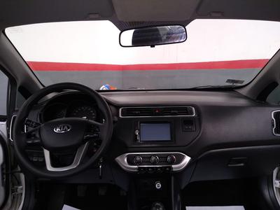 Kia Rio sedan • 2016 • 42,000 km