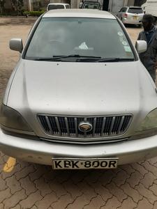 Toyota New Fortuner • 2002 • 250 km