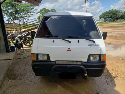 Mitsubishi L300 • 2000 • 3,000 km
