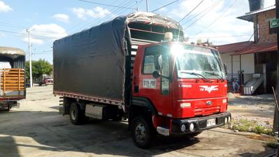 Ford F-250 • 2006 • 200,000 km