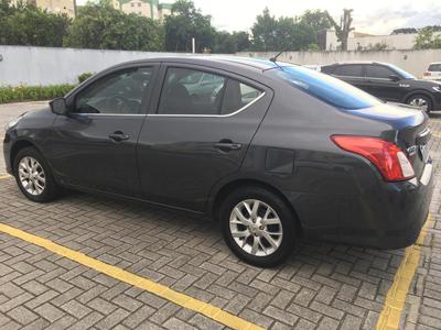 Nissan Versa • 2016 • 99,000 km