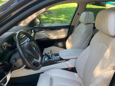 BMW X5 • 2017 • 41,000 km