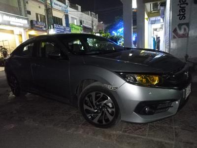 Honda Civic • 2018 • 96,000 km