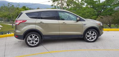 Ford Escape • 2013 • 177,000 km