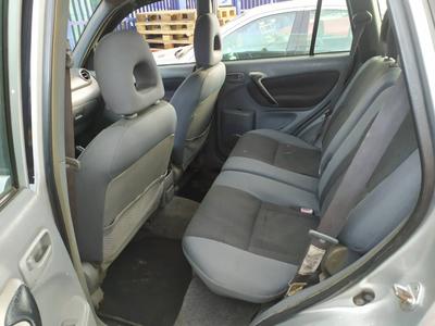 Toyota RAV4 • 2001 • 280,000 km