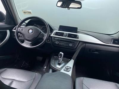 BMW Rad 3 • 2013 • 86,447 km