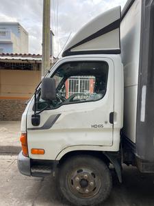 Hyundai HD 65 • 2010 • 300,000 km