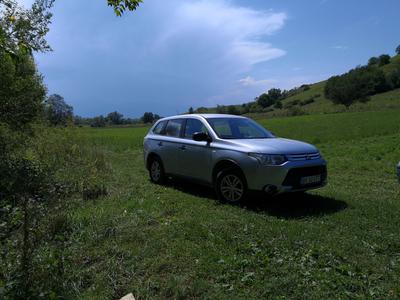 Mitsubishi Outlander • 2015 • 120,000 km