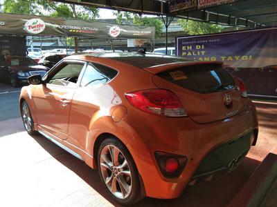 Hyundai Veloster • 2017 • 9,822 km