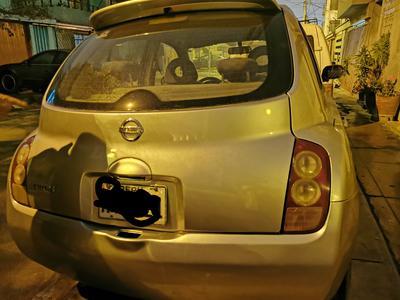 Nissan March • 2004 • 195,000 km