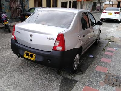 Renault Logan • 2010 • 81,500 km
