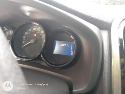 Renault Sandero • 2019 • 8,800 km
