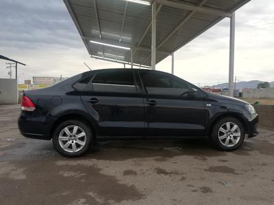 Volkswagen Vento • 2015 • 117,000 km