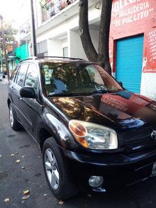 Toyota RAV4 • 2005 • 226,000 km