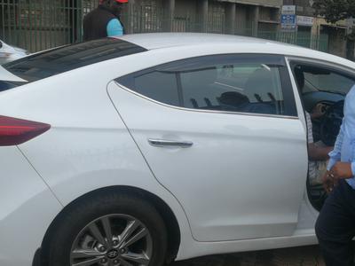 Hyundai Elantra • 2019 • 24,000 km