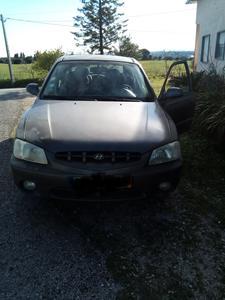 Hyundai Accent • 2001 • 180,000 km