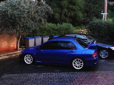 Mitsubishi Lancer Evo • 2001 • 165,000 km