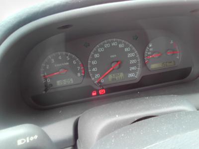 Volvo S60 • 2000 • 186,300 km