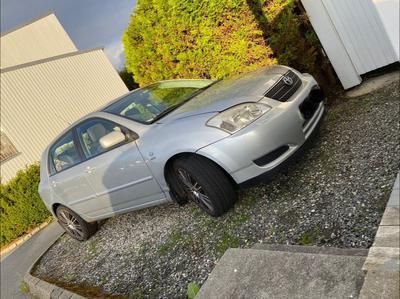 Toyota Corolla • 2003 • 178,000 km
