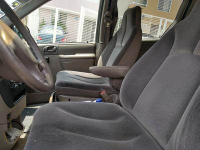Dodge Grand Caravan • 2002 • 166,000 km