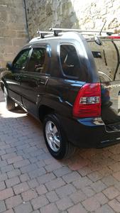 Kia Sportage • 2008 • 232,000 km